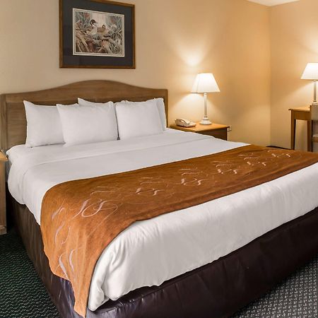 Super 8 By Wyndham Cherokee Εξωτερικό φωτογραφία