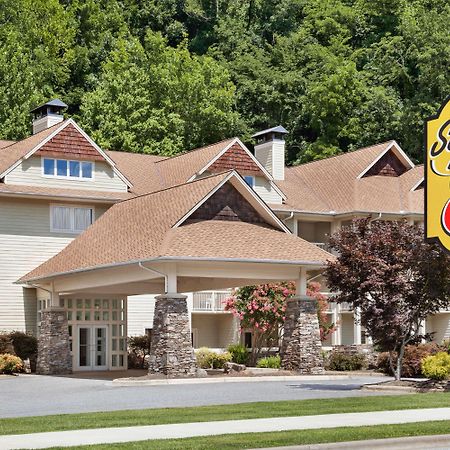 Super 8 By Wyndham Cherokee Εξωτερικό φωτογραφία